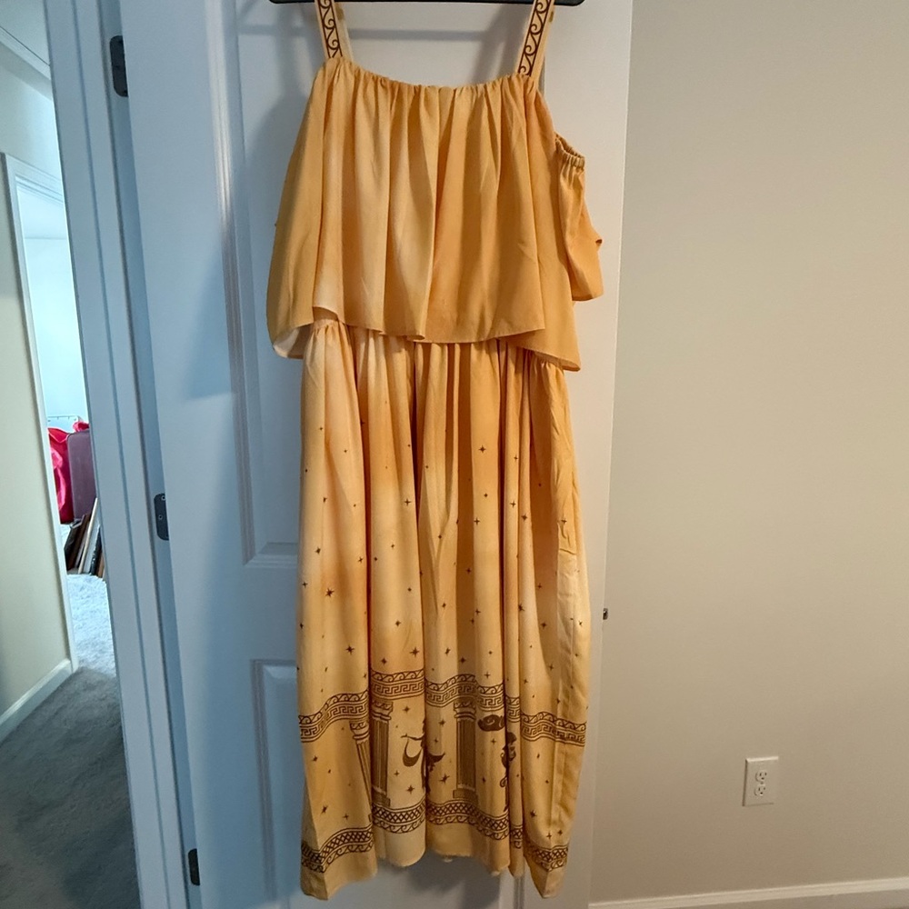 Charming Yellow Dress
